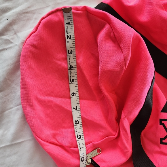 PINK Victoria Secret Logo Bag Duffel Weekender Gym Pink Black Travel Overnight - Picture 8 of 8